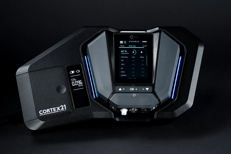 CORTEX21® performance_Mobile Unit in Docking Station_black edition